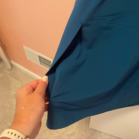 Lululemon blue/green hoodie - Picture 3 of 6